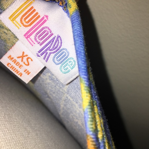 LuLaRoe Top - Picture 3 of 4